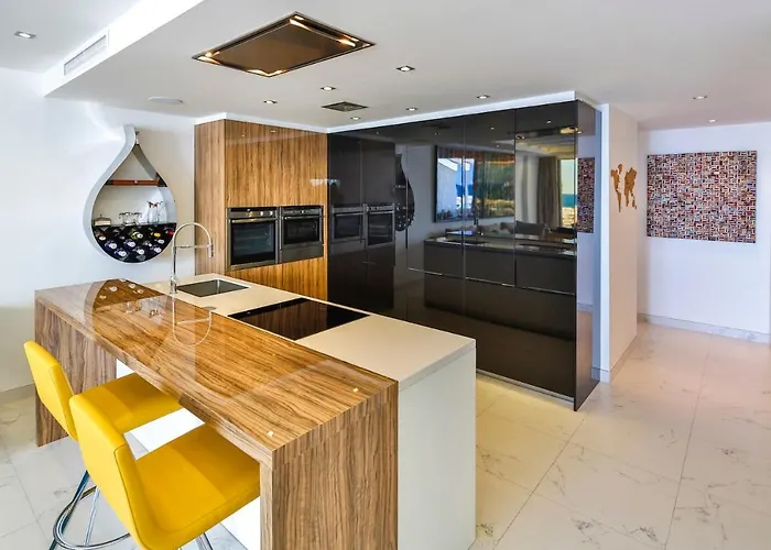 306 -luxury Selection- Puerto Banus Front Line Penthouse Apartament *