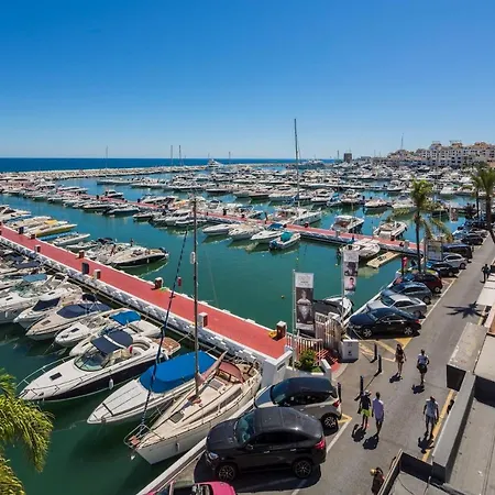 306 -luxury Selection- Puerto Banus Front Line Penthouse شقة