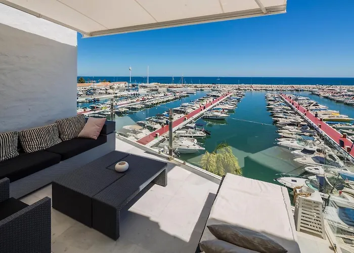 306 -luxury Selection- Puerto Banus Front Line Penthouse ماربيا