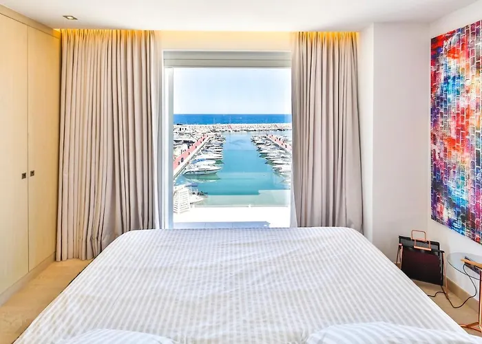 306 -luxury Selection- Puerto Banus Front Line Penthouse شقة ماربيا