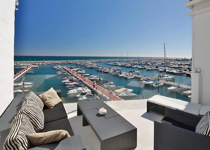 306 -luxury Selection- Puerto Banus Front Line Penthouse ماربيا