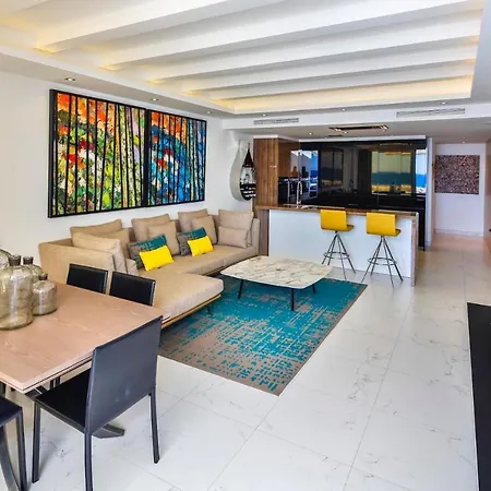 306 -luxury Selection- Puerto Banus Front Line Penthouse *