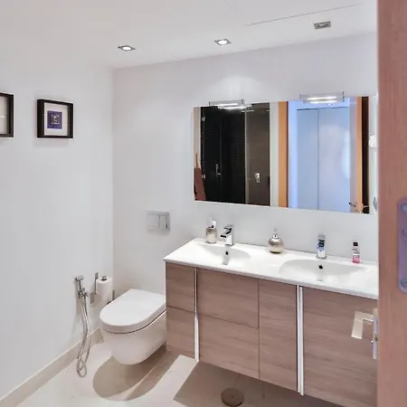 306 -luxury Selection- Puerto Banus Front Line Penthouse 公寓 *