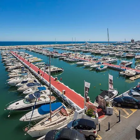 306 -luxury Selection- Puerto Banus Front Line Penthouse Appartement