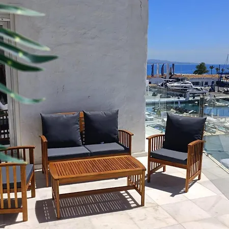 306 -luxury Selection- Puerto Banus Front Line Penthouse 公寓